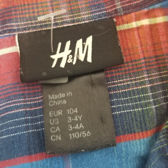OshKosh & H&M Classic 2 Long Sleeve Cotton Button Down Dress Shirts Multicolored - Picture 4 of 16